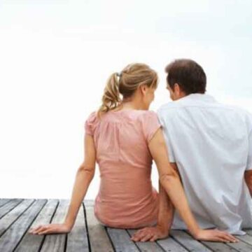 വീട്ടിൽ ‘അടിയുണ്ടാകാതിരിക്കാൻ’ ഭർത്താവിനോട്‌ ഈ 5 കാര്യങ്ങളെക്കുറിച്ച്‌ പറയുകയേ ചെയ്യരുത്‌ !